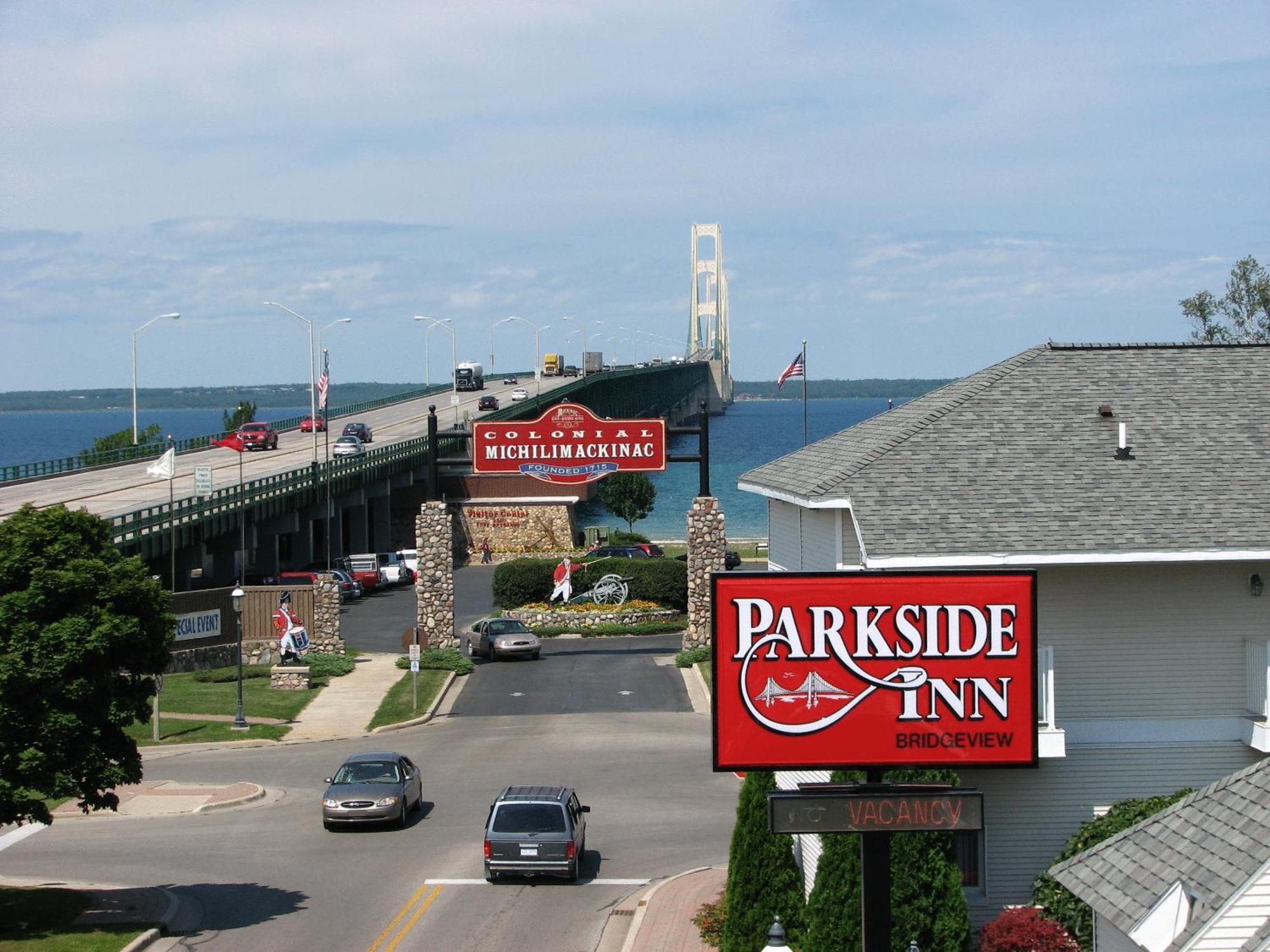 Parkside Inn Bridgeview Маккино Сити Экстерьер фото